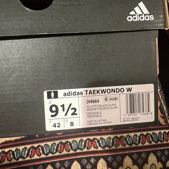 Adidas Metallic Silver and Black Taekwondo Shoes - Picture 4 of 4